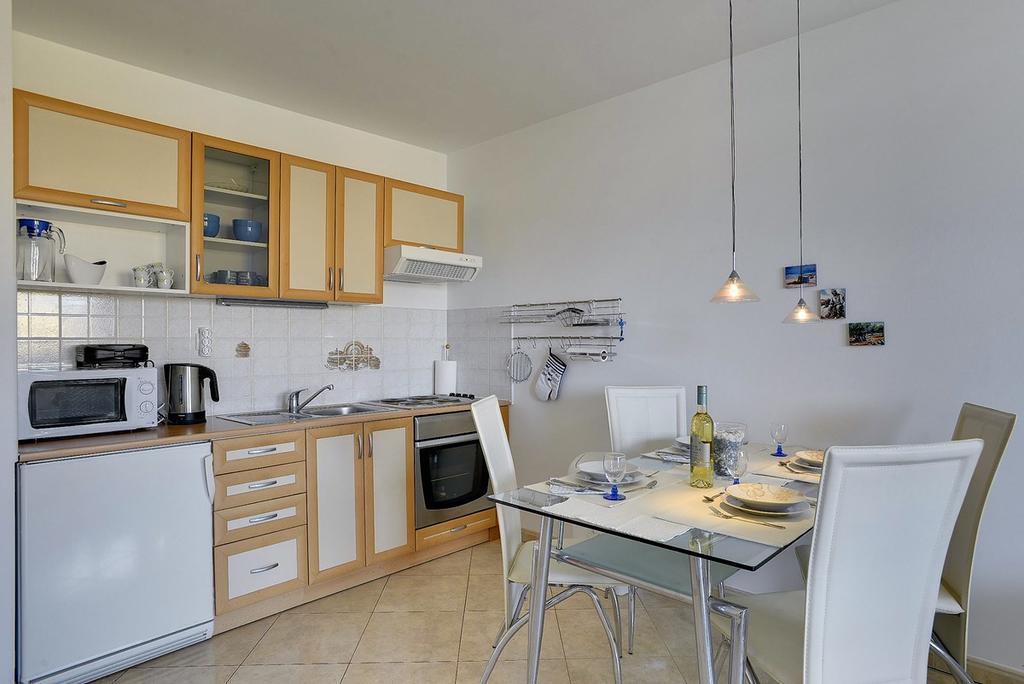 Apartment Frlan Ližnjan Esterno foto