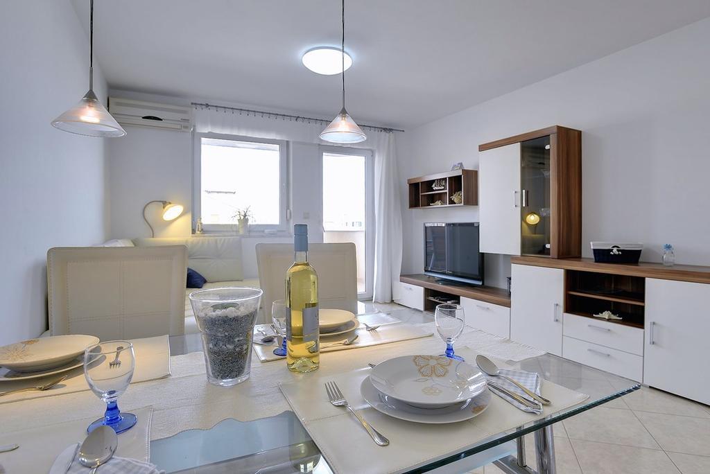 Apartment Frlan Ližnjan Esterno foto