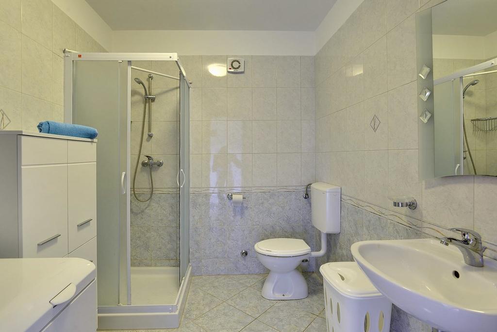 Apartment Frlan Ližnjan Esterno foto